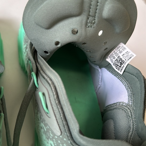 ADIDAS TRAE YOUNG 3 IF5591 BASKETBALL SHOES MINT/SILVER GREEN - Size 10.5 - Picture 8 of 12